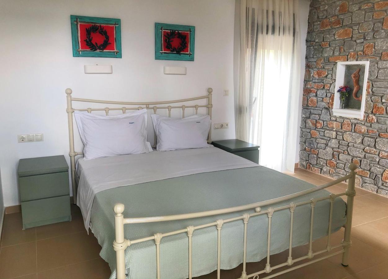 Azzurro Hotel Katsaros  Екстериор снимка