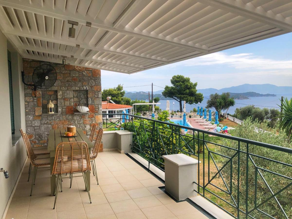 Azzurro Hotel Katsaros  Екстериор снимка