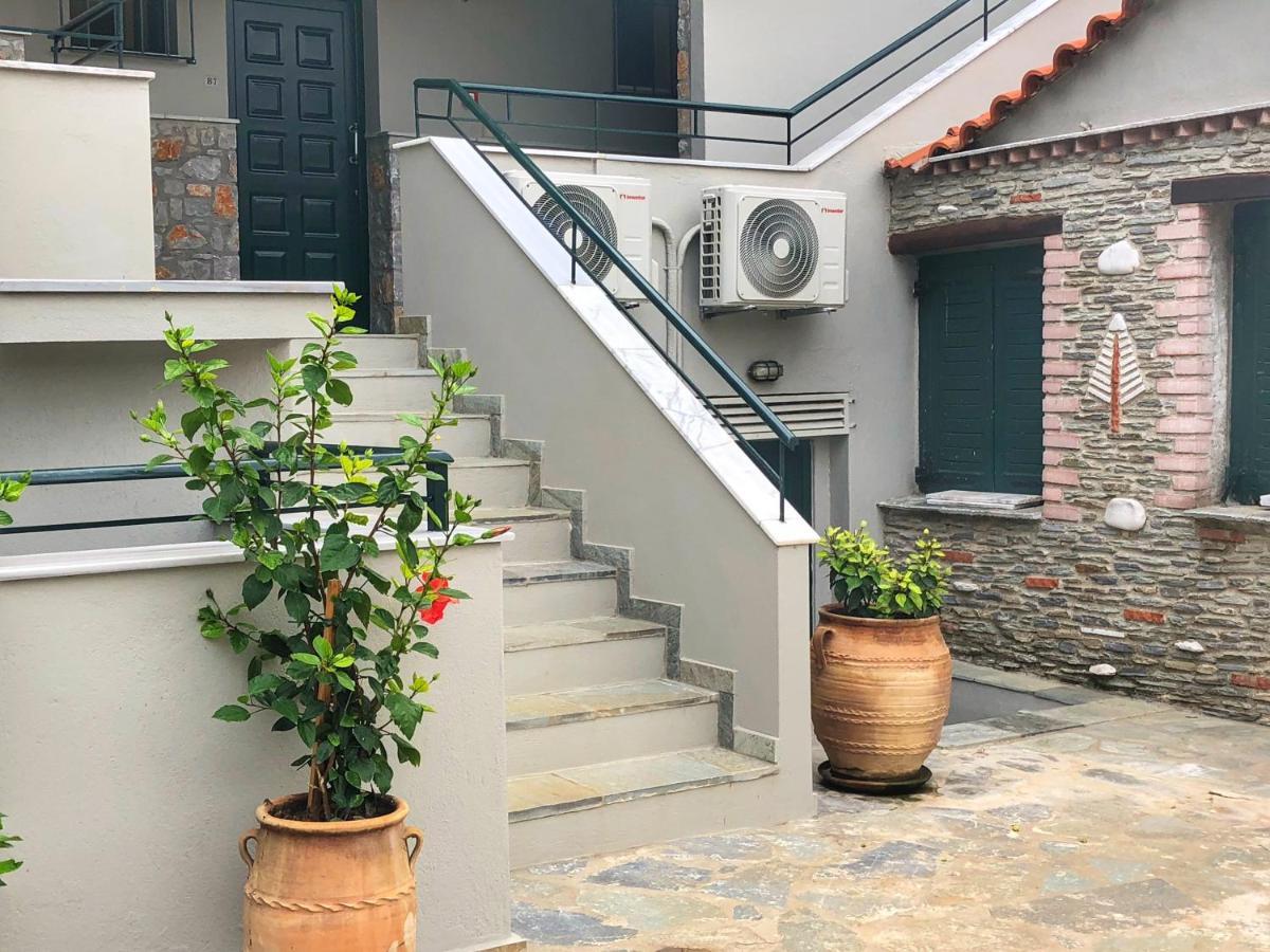 Azzurro Hotel Katsaros  Екстериор снимка