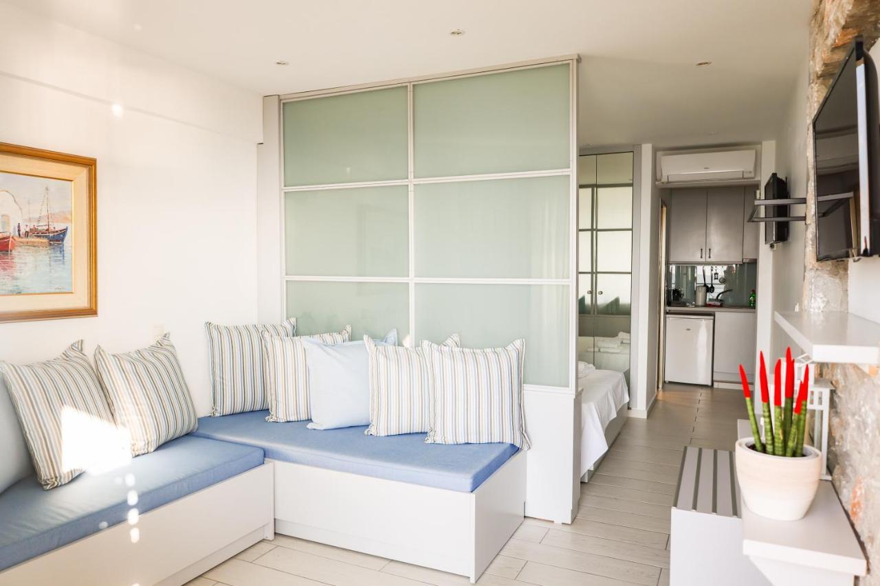 Azzurro Hotel Katsaros  Екстериор снимка