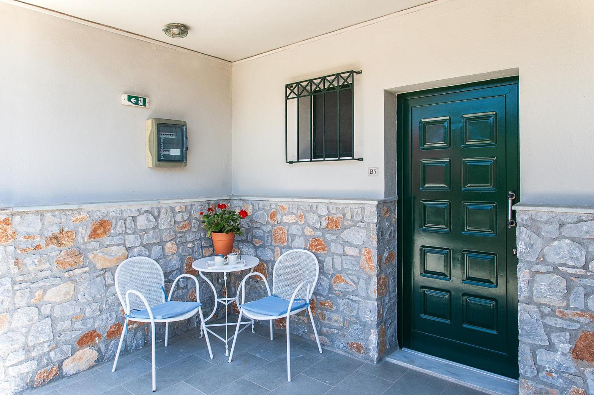 Azzurro Hotel Katsaros  Екстериор снимка